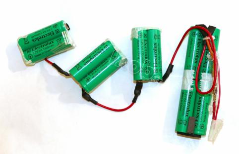 Batterie aspirateur electrolux 90016558900